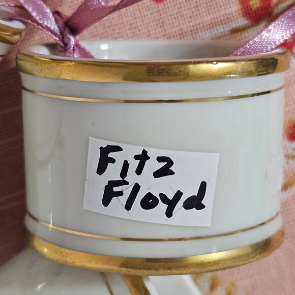 Fitz & Floyd Palais Buff Napkin Ring (4 available) - Picture 9 of 10